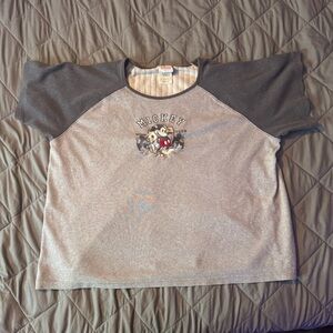 Oversized Mickey Mouse graphic tee ❤️